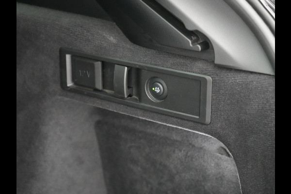 BMW 3 Serie Touring 330e M Sport Plug In Hybrid 292pk Dealer O.H PHEV | Trekhaak Af Fabriek | Adaptive Onderstel | Adaptive Cruise | Laser LED | Sportstoelen Verwarmd | Sfeerverlichting | Apple Carplay | Camera | Virtual | Navigatie | DAB |