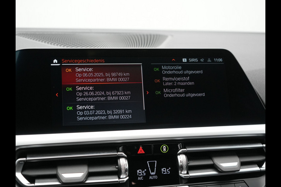 BMW 3 Serie Touring 330e M Sport Plug In Hybrid 292pk Dealer O.H PHEV | Trekhaak Af Fabriek | Adaptive Onderstel | Adaptive Cruise | Laser LED | Sportstoelen Verwarmd | Sfeerverlichting | Apple Carplay | Camera | Virtual | Navigatie | DAB |