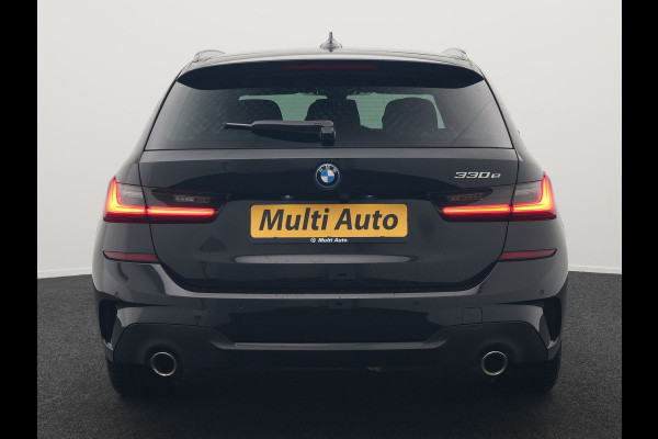 BMW 3 Serie Touring 330e M Sport Plug In Hybrid 292pk Dealer O.H PHEV | Trekhaak Af Fabriek | Adaptive Onderstel | Adaptive Cruise | Laser LED | Sportstoelen Verwarmd | Sfeerverlichting | Apple Carplay | Camera | Virtual | Navigatie | DAB |