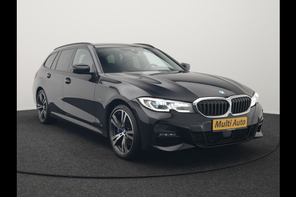 BMW 3 Serie Touring 330e M Sport Plug In Hybrid 292pk Dealer O.H PHEV | Trekhaak Af Fabriek | Adaptive Onderstel | Adaptive Cruise | Laser LED | Sportstoelen Verwarmd | Sfeerverlichting | Apple Carplay | Camera | Virtual | Navigatie | DAB |