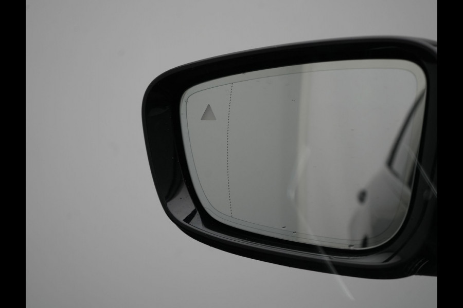 BMW 3 Serie Touring 330e M Sport Plug In Hybrid 292pk Dealer O.H PHEV | Trekhaak Af Fabriek | Adaptive Onderstel | Adaptive Cruise | Laser LED | Sportstoelen Verwarmd | Sfeerverlichting | Apple Carplay | Camera | Virtual | Navigatie | DAB |