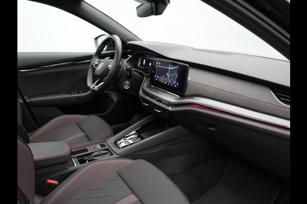 Škoda Octavia Combi 1.4 TSI RS iV Plug In Hybrid 245pk Dealer O.H. PHEV | Panodak | Head Up | Adaptive Cruise | Apple Carplay | Canton Audio | Crystal LED | RS Sportstoelen Verwarmd | Keyless | Front & Lane Assist | Sportstuur Verwarmd | Navigatie | DAB |