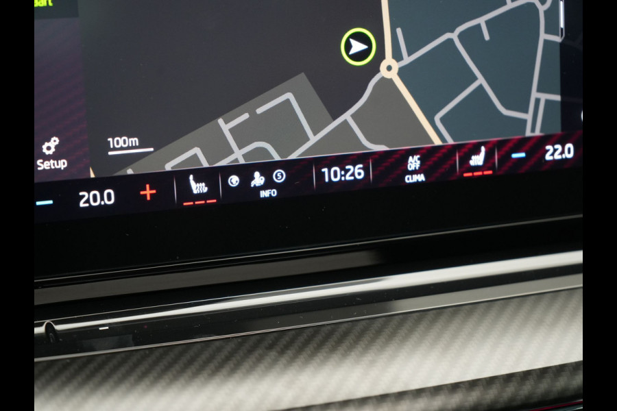 Škoda Octavia Combi 1.4 TSI RS iV Plug In Hybrid 245pk Dealer O.H. PHEV | Panodak | Head Up | Adaptive Cruise | Apple Carplay | Canton Audio | Crystal LED | RS Sportstoelen Verwarmd | Keyless | Front & Lane Assist | Sportstuur Verwarmd | Navigatie | DAB |