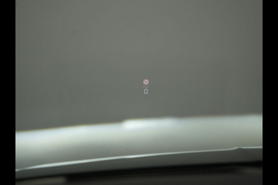 Škoda Octavia Combi 1.4 TSI RS iV Plug In Hybrid 245pk Dealer O.H. PHEV | Panodak | Head Up | Adaptive Cruise | Apple Carplay | Canton Audio | Crystal LED | RS Sportstoelen Verwarmd | Keyless | Front & Lane Assist | Sportstuur Verwarmd | Navigatie | DAB |