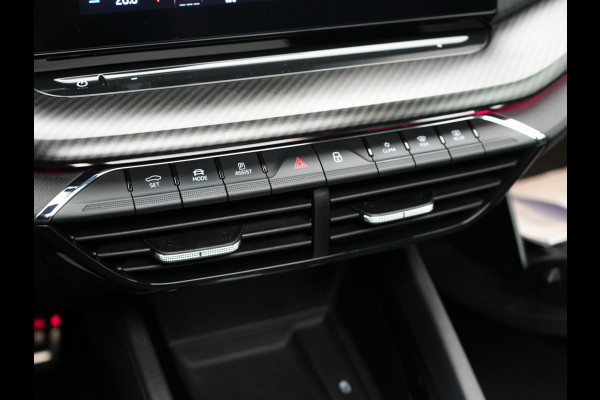 Škoda Octavia Combi 1.4 TSI RS iV Plug In Hybrid 245pk Dealer O.H. PHEV | Panodak | Head Up | Adaptive Cruise | Apple Carplay | Canton Audio | Crystal LED | RS Sportstoelen Verwarmd | Keyless | Front & Lane Assist | Sportstuur Verwarmd | Navigatie | DAB |