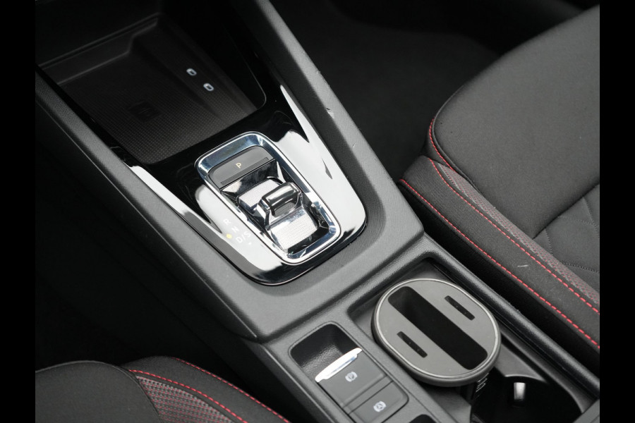 Škoda Octavia Combi 1.4 TSI RS iV Plug In Hybrid 245pk Dealer O.H. PHEV | Panodak | Head Up | Adaptive Cruise | Apple Carplay | Canton Audio | Crystal LED | RS Sportstoelen Verwarmd | Keyless | Front & Lane Assist | Sportstuur Verwarmd | Navigatie | DAB |