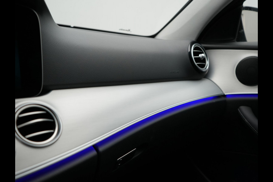 Mercedes-Benz E-Klasse Estate 300 e Avantgarde Plug In Hybrid 320pk Dealer O.H PHEV | Widescreen | Sfeerverlichting | Lederen Sportstoelen Verwarmd | Apple Carplay | Camera | Cruise Control |  Navigatie | DAB |