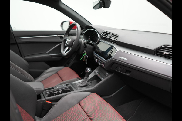 Audi Q3 Sportback 45 TFSI e S Line Plug In Hybrid 245pk Dealer O.H PHEV | Panodak | Adaptive Cruise | Lederen Sportstoelen Memory & Verwarmd | Sfeerverlichting | Camera | Virtual | Blis | Navigatie | DAB |