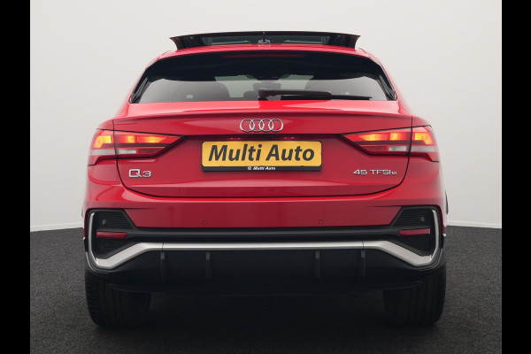Audi Q3 Sportback 45 TFSI e S Line Plug In Hybrid 245pk Dealer O.H PHEV | Panodak | Adaptive Cruise | Lederen Sportstoelen Memory & Verwarmd | Sfeerverlichting | Camera | Virtual | Blis | Navigatie | DAB |