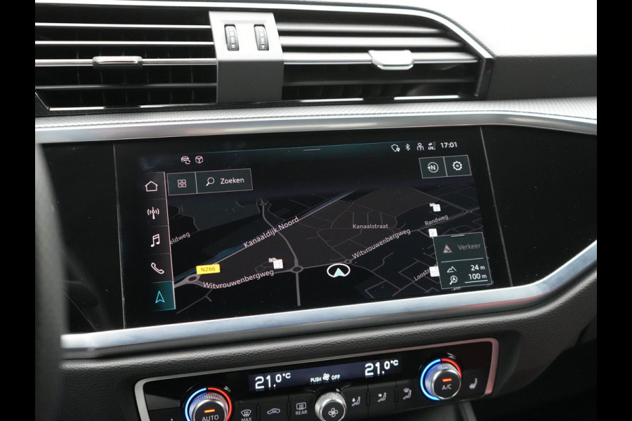 Audi Q3 Sportback 45 TFSI e S Line Plug In Hybrid 245pk Dealer O.H PHEV | Panodak | Adaptive Cruise | Lederen Sportstoelen Memory & Verwarmd | Sfeerverlichting | Camera | Virtual | Blis | Navigatie | DAB |