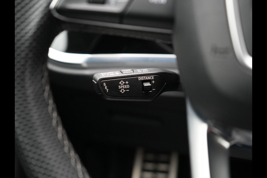 Audi Q3 Sportback 45 TFSI e S Line Plug In Hybrid 245pk Dealer O.H PHEV | Panodak | Adaptive Cruise | Lederen Sportstoelen Memory & Verwarmd | Sfeerverlichting | Camera | Virtual | Blis | Navigatie | DAB |