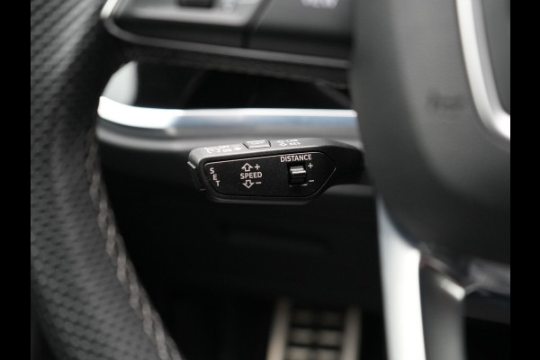 Audi Q3 Sportback 45 TFSI e S Line Plug In Hybrid 245pk Dealer O.H PHEV | Panodak | Adaptive Cruise | Lederen Sportstoelen Memory & Verwarmd | Sfeerverlichting | Camera | Virtual | Blis | Navigatie | DAB |
