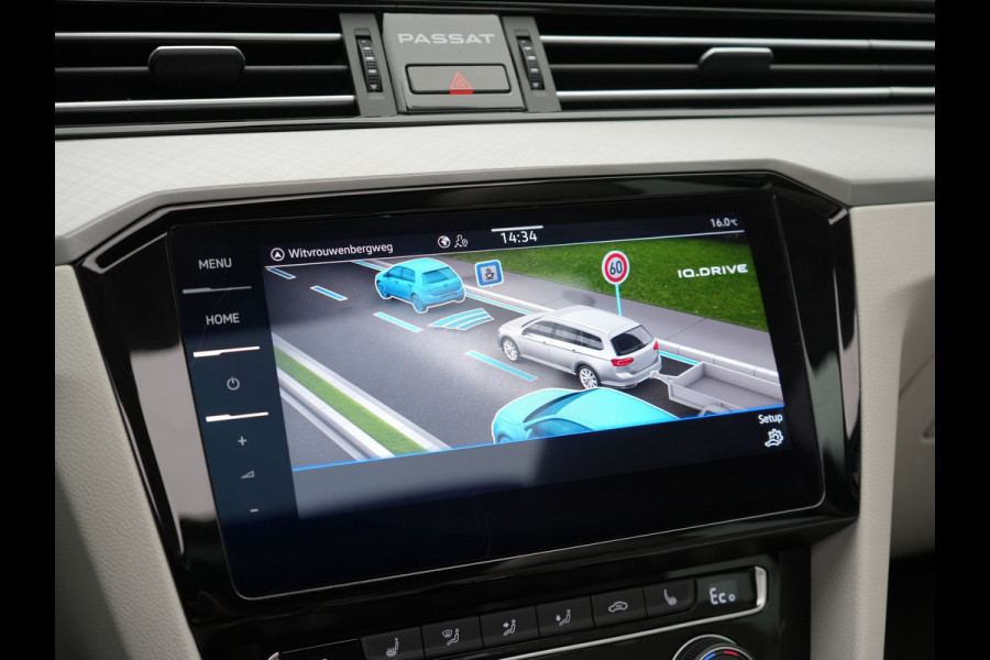 Volkswagen Passat Variant 1.4 TSI PHEV GTE Highline Plug In Hyrbid 218pk Dealer O.H PHEV | Panodak | Adaptive Cruise | Alcantara Sportstoelen Massage & Verwarmd | Apple Carplay | Camera | Virtual | Navigatie | Keyless | Blis | DAB |