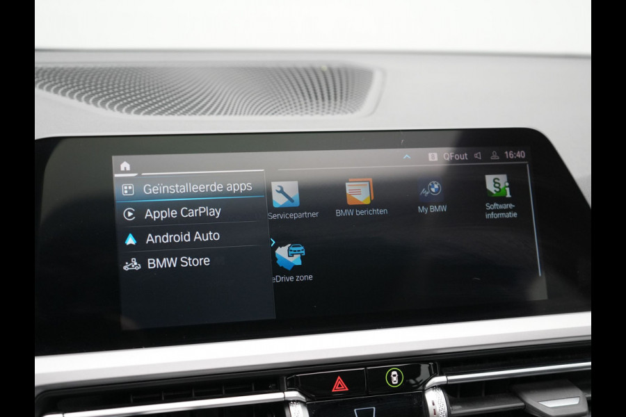 BMW 3 Serie Touring 330e xDrive M Sportline Plug In Hybrid 293pk Dealer O.H PHEV | Panodak | Head Up | Sportstoelen   | 18"L.M | Apple Carplay | Navigatie | DAB |