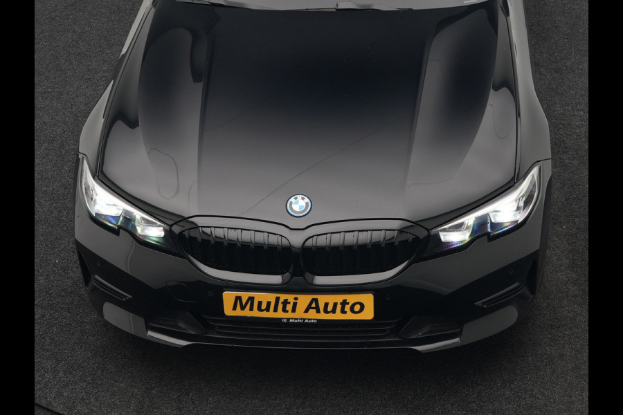 BMW 3 Serie Touring 330e xDrive M Sportline Plug In Hybrid 293pk Dealer O.H PHEV | Panodak | Head Up | Sportstoelen   | 18"L.M | Apple Carplay | Navigatie | DAB |