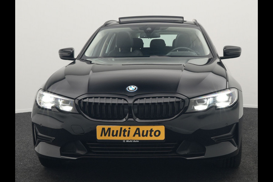 BMW 3 Serie Touring 330e xDrive M Sportline Plug In Hybrid 293pk Dealer O.H PHEV | Panodak | Head Up | Sportstoelen   | 18"L.M | Apple Carplay | Navigatie | DAB |