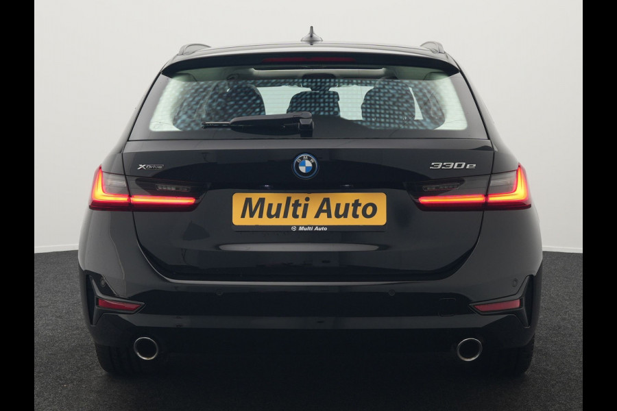 BMW 3 Serie Touring 330e xDrive M Sportline Plug In Hybrid 293pk Dealer O.H PHEV | Panodak | Head Up | Sportstoelen   | 18"L.M | Apple Carplay | Navigatie | DAB |