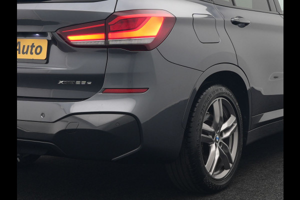 BMW X1 xDrive25e M Sport Plug In Hybrid 221pk PHEV | Trekhaak | Lederen Sportstoelen Verwarmd | Cruise Control | Camera | Sfeerverlichting | Navigatie | DAB |
