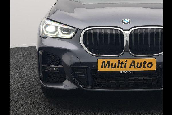 BMW X1 xDrive25e M Sport Plug In Hybrid 221pk PHEV | Trekhaak | Lederen Sportstoelen Verwarmd | Cruise Control | Camera | Sfeerverlichting | Navigatie | DAB |