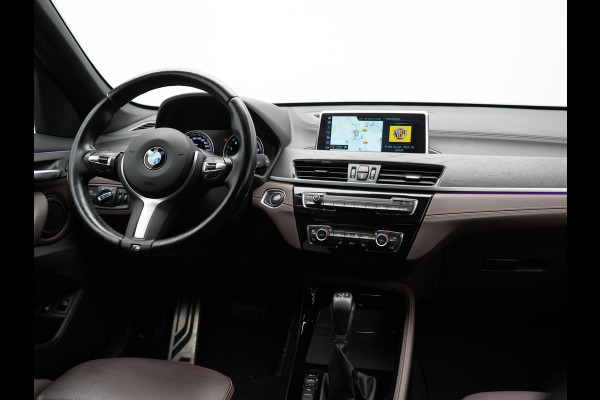 BMW X1 xDrive25e M Sport Plug In Hybrid 221pk PHEV | Trekhaak | Lederen Sportstoelen Verwarmd | Cruise Control | Camera | Sfeerverlichting | Navigatie | DAB |