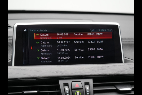 BMW X1 xDrive25e M Sport Plug In Hybrid 221pk PHEV | Trekhaak | Lederen Sportstoelen Verwarmd | Cruise Control | Camera | Sfeerverlichting | Navigatie | DAB |