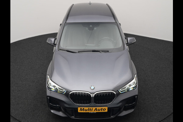 BMW X1 xDrive25e M Sport Plug In Hybrid 221pk PHEV | Trekhaak | Lederen Sportstoelen Verwarmd | Cruise Control | Camera | Sfeerverlichting | Navigatie | DAB |