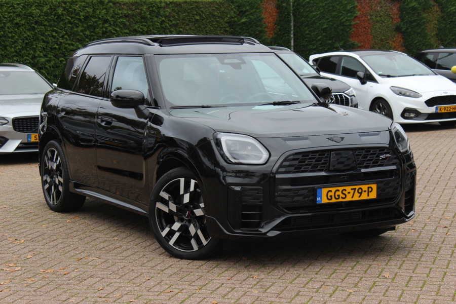 MINI Countryman 2.0 S ALL4 John Cooper Works XL / Trekhaak / Panoramadak / 360Camera / Head-up / Harman Kardon / 20'' / Leder / Memory seats / Sfeerverlichting / LED / CarPlay / Stuur+Stoelverwarming / Dodehoek / DAB / ACC