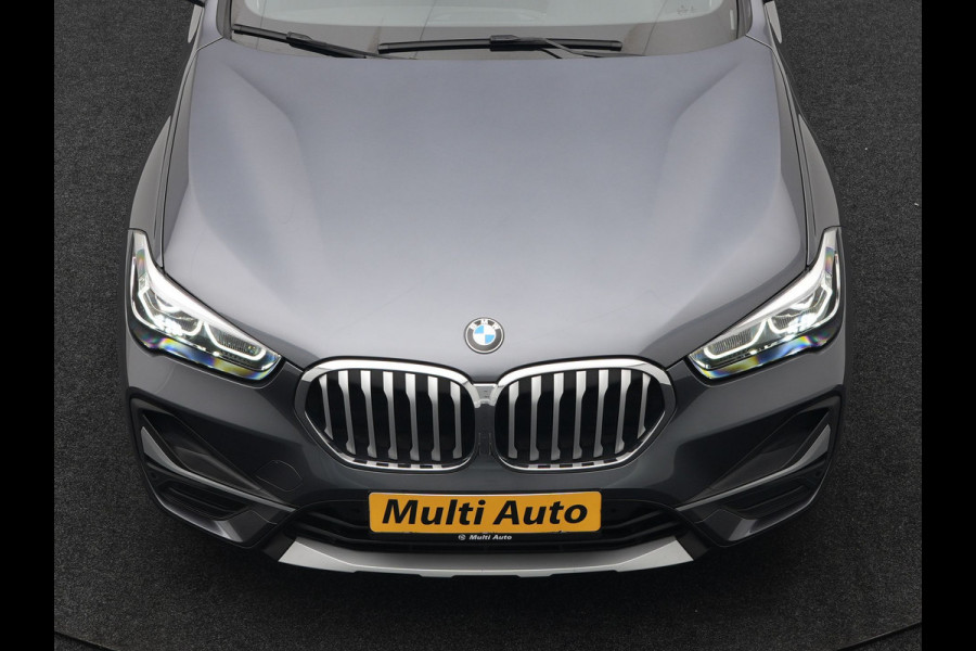 BMW X1 xDrive25e xLine Plug In Hybrid 222pk Dealer O.H PHEV | Panodak | Sfeerverlichting | Lederen Sportstoelen Verwarmd | Cruise Control | Camera | Navigatie | LED | DAB |