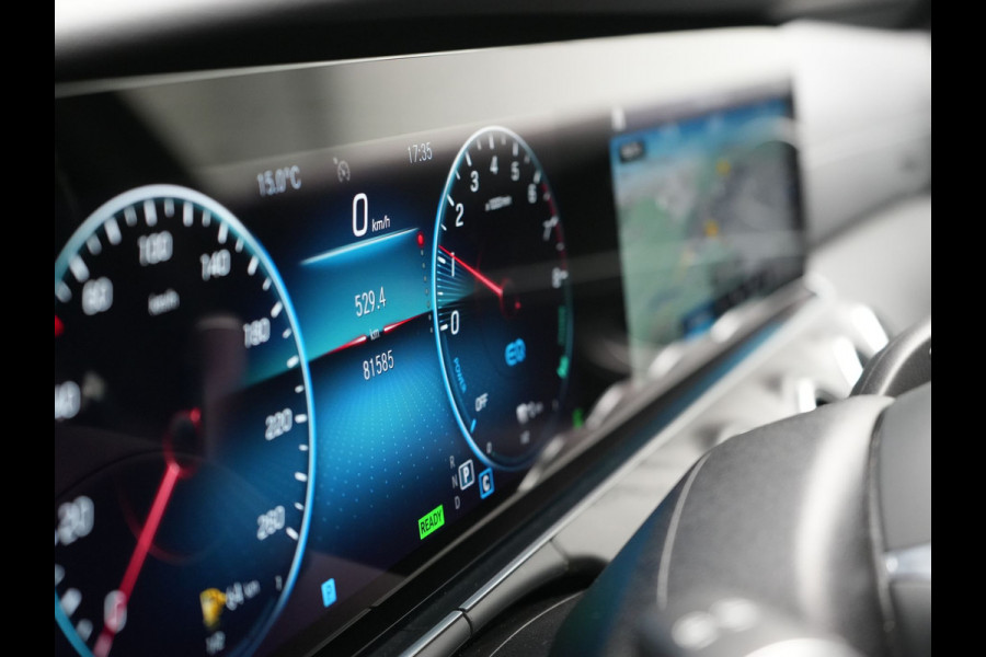 Mercedes-Benz E-Klasse Estate 300 e AMG Line Plug In Hybrid 320pk Dealer O.H PHEV | Alcantara Sportstoelen Verwarmd |  Widescreen Navi | Apple Carplay | BLIS | Sfeerverlichting | Camera |