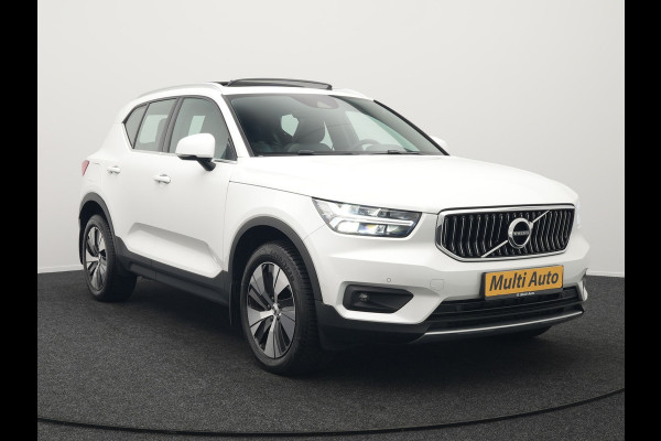 Volvo XC40 T4 Recharge Inscription Plug In Hybrid 211pk Dealer O.H PHEV | Panodak | Adaptive Cruise | Apple Carplay | Stoelen & Stuur Verwarmd | Camera | Navigatie | Keyless | Virtual |  DAB |