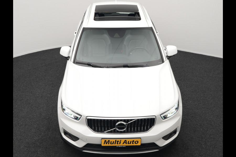 Volvo XC40 T4 Recharge Inscription Plug In Hybrid 211pk Dealer O.H PHEV | Panodak | Adaptive Cruise | Apple Carplay | Stoelen & Stuur Verwarmd | Camera | Navigatie | Keyless | Virtual |  DAB |