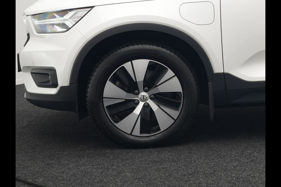 Volvo XC40 T4 Recharge Inscription Plug In Hybrid 211pk Dealer O.H PHEV | Panodak | Adaptive Cruise | Apple Carplay | Stoelen & Stuur Verwarmd | Camera | Navigatie | Keyless | Virtual |  DAB |