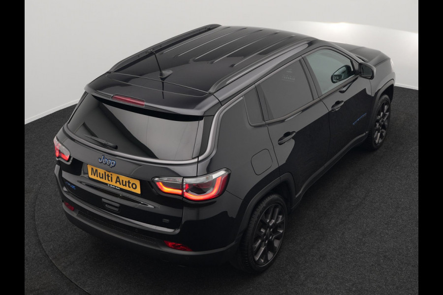 Jeep Compass 4xe 240 Electric S Plug In Hybrid 240pk Dealer O.H PHEV | Lederen Sportstoelen Memory & Verwarmd | Camera | Navigatie | Blis | Keyless | Stuur Verwarmd | Cruise Control | DAB |