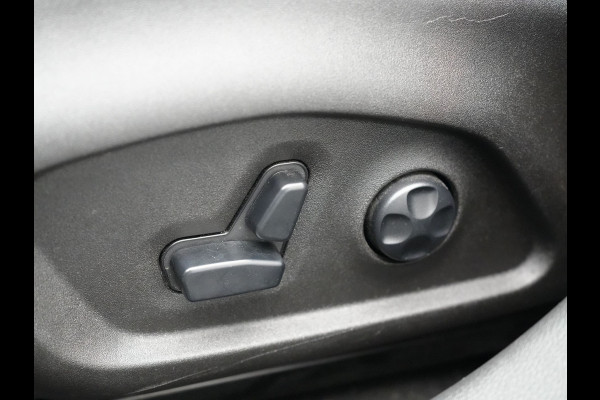 Jeep Compass 4xe 240 Electric S Plug In Hybrid 240pk Dealer O.H PHEV | Lederen Sportstoelen Memory & Verwarmd | Camera | Navigatie | Blis | Keyless | Stuur Verwarmd | Cruise Control | DAB |