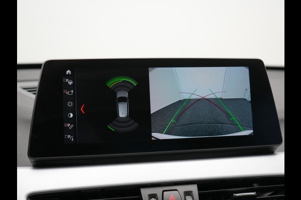 BMW X1 xDrive25e eDrive Edition Plug In Hybrid 220pk Dealer O.H PHEV | Adaptive Cruise | Head Up | Harman Kardon Sound | Stoelverwarming | Camera | Navigatie | DAB |