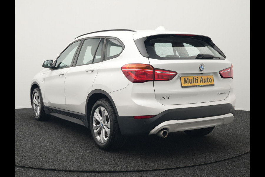 BMW X1 xDrive25e eDrive Edition Plug In Hybrid 220pk Dealer O.H PHEV | Adaptive Cruise | Head Up | Harman Kardon Sound | Stoelverwarming | Camera | Navigatie | DAB |