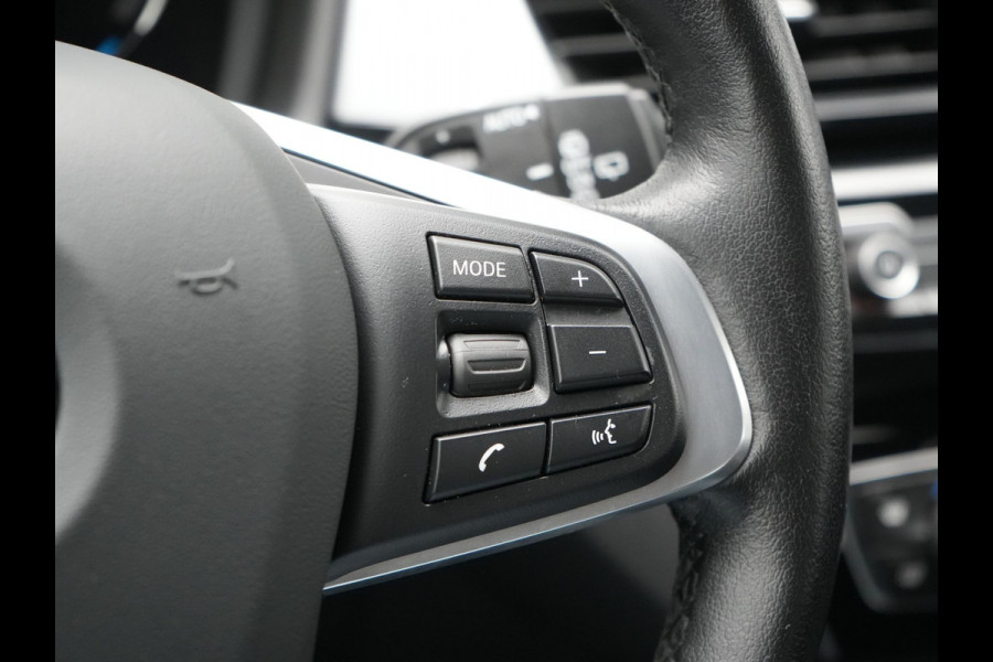 BMW X1 xDrive25e eDrive Edition Plug In Hybrid 220pk Dealer O.H PHEV | Adaptive Cruise | Head Up | Harman Kardon Sound | Stoelverwarming | Camera | Navigatie | DAB |