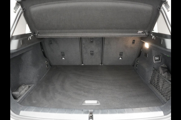 BMW X1 xDrive25e eDrive Edition Plug In Hybrid 220pk Dealer O.H PHEV | Adaptive Cruise | Head Up | Harman Kardon Sound | Stoelverwarming | Camera | Navigatie | DAB |