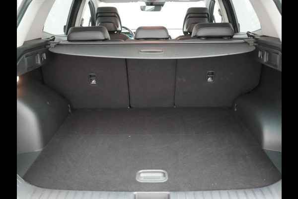 Kia Sportage 1.6 T-GDi 4WD DynamicLine Plug In Hybrid 265pk Dealer O.H PHEV | Widescreen | Adaptive Cruise |  Sportstoelen Verwarmd | Apple Carplay | Stuur Verwarmd | Navigatie | Virtual | Camera | DAB |