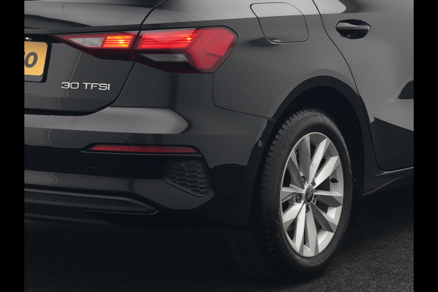 Audi A3 Sportback 30 TFSI Pro Line 111pk Dealer O.H | Cruise Control | Apple Carplay | Voorstoelen Verwarmd | Navigatie | Virtual | DAB |