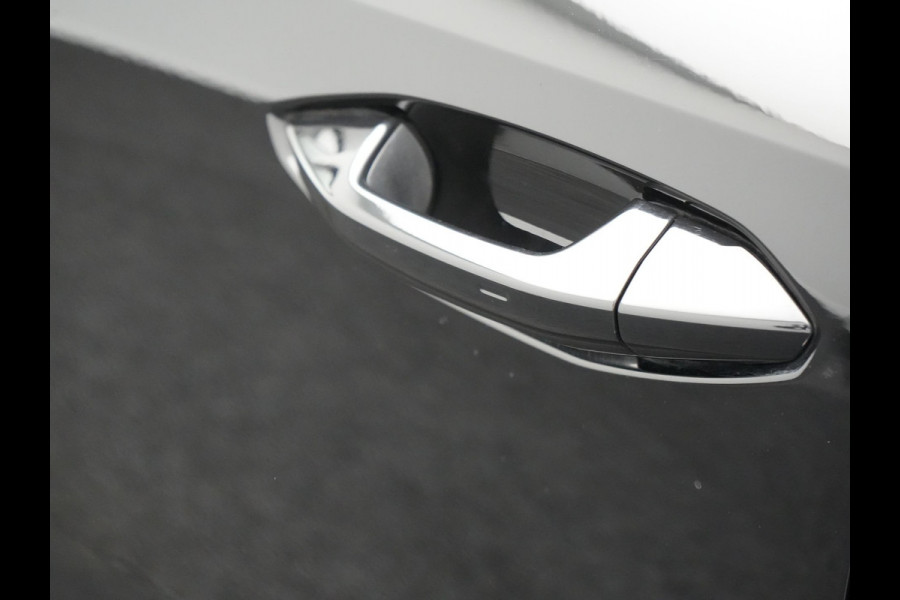 Audi A3 Sportback 30 TFSI Pro Line 111pk Dealer O.H | Cruise Control | Apple Carplay | Voorstoelen Verwarmd | Navigatie | Virtual | DAB |