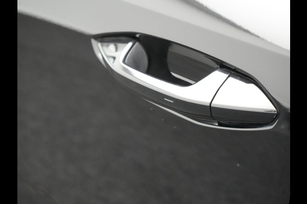 Audi A3 Sportback 30 TFSI Pro Line 111pk Dealer O.H | Cruise Control | Apple Carplay | Voorstoelen Verwarmd | Navigatie | Virtual | DAB |