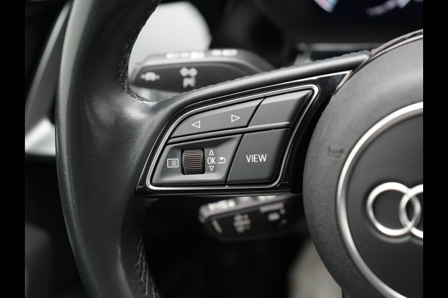 Audi A3 Sportback 30 TFSI Pro Line 111pk Dealer O.H | Cruise Control | Apple Carplay | Voorstoelen Verwarmd | Navigatie | Virtual | DAB |