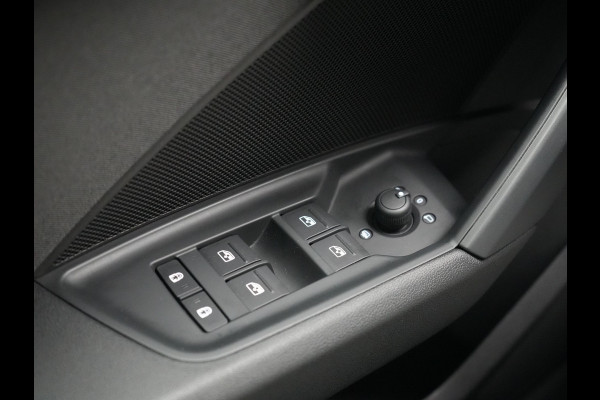 Audi A3 Sportback 30 TFSI Pro Line 111pk Dealer O.H | Cruise Control | Apple Carplay | Voorstoelen Verwarmd | Navigatie | Virtual | DAB |