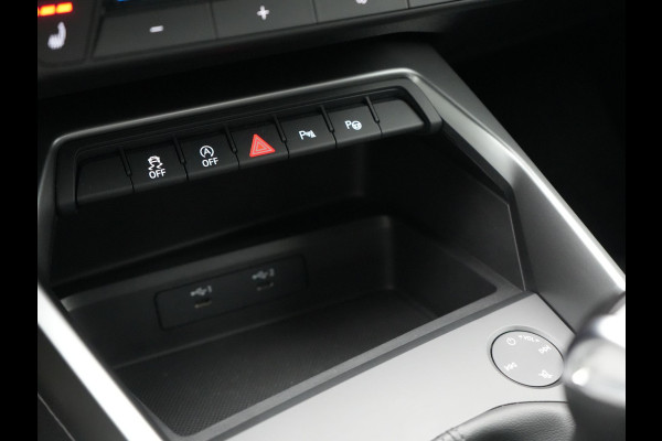 Audi A3 Sportback 30 TFSI Pro Line 111pk Dealer O.H | Cruise Control | Apple Carplay | Voorstoelen Verwarmd | Navigatie | Virtual | DAB |