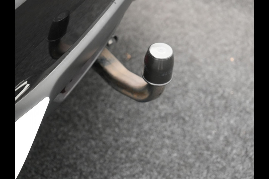 Nissan Juke 1.2 DIG-T S/S N-Vision 116pk Dealer O.H | Trekhaak Afneembaar | Alcantara Sportstoelen | 360 Camera | Lane Assist | Cruise Control | Keyless | Navigatie | Bluetooth | Climate Control | DAB |