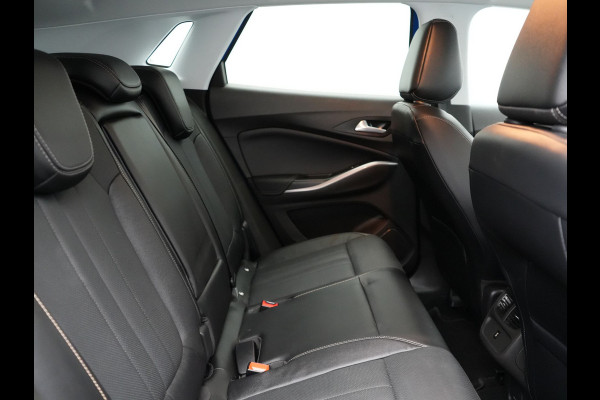 Opel Grandland 1.6 Turbo Ultimate Facelift Plug In Hybrid 224pk Dealer O.H PHEV | Adaptive Cruise | Standkachel | Lederen Sportstoelen Ventilatie & Memory | 360 Camera | Apple Carplay | Blis | Navigatie | Virtual | DAB |