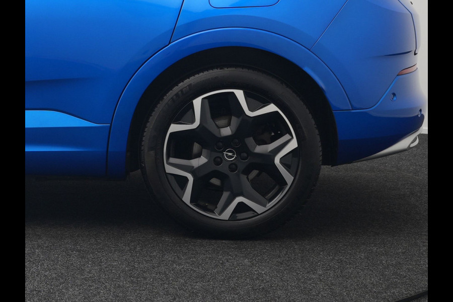 Opel Grandland 1.6 Turbo Ultimate Facelift Plug In Hybrid 224pk Dealer O.H PHEV | Adaptive Cruise | Standkachel | Lederen Sportstoelen Ventilatie & Memory | 360 Camera | Apple Carplay | Blis | Navigatie | Virtual | DAB |