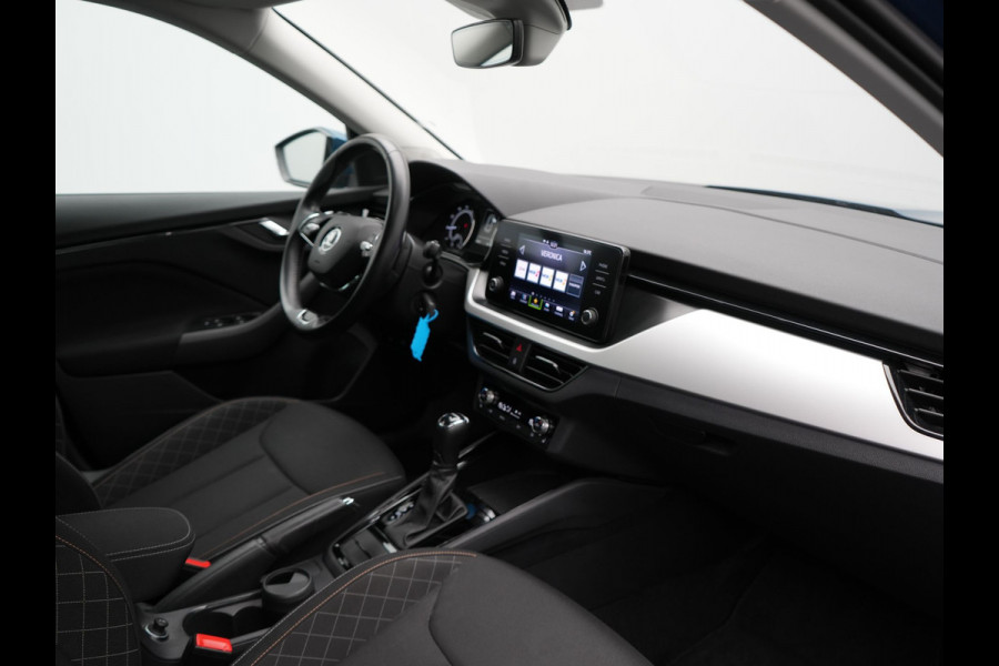 Škoda Kamiq 1.0 TSI Style 111pk Dealer O.H | Apple Carplay | Voorstoelen Verwarmd | Cruise Control | DAB | 17 "L.M |