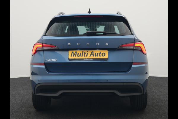 Škoda Kamiq 1.0 TSI Style 111pk Dealer O.H | Apple Carplay | Voorstoelen Verwarmd | Cruise Control | DAB | 17 "L.M |